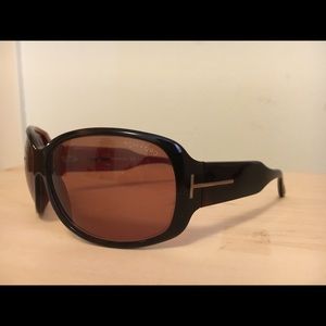 Tom Ford Isabella Sunglasses